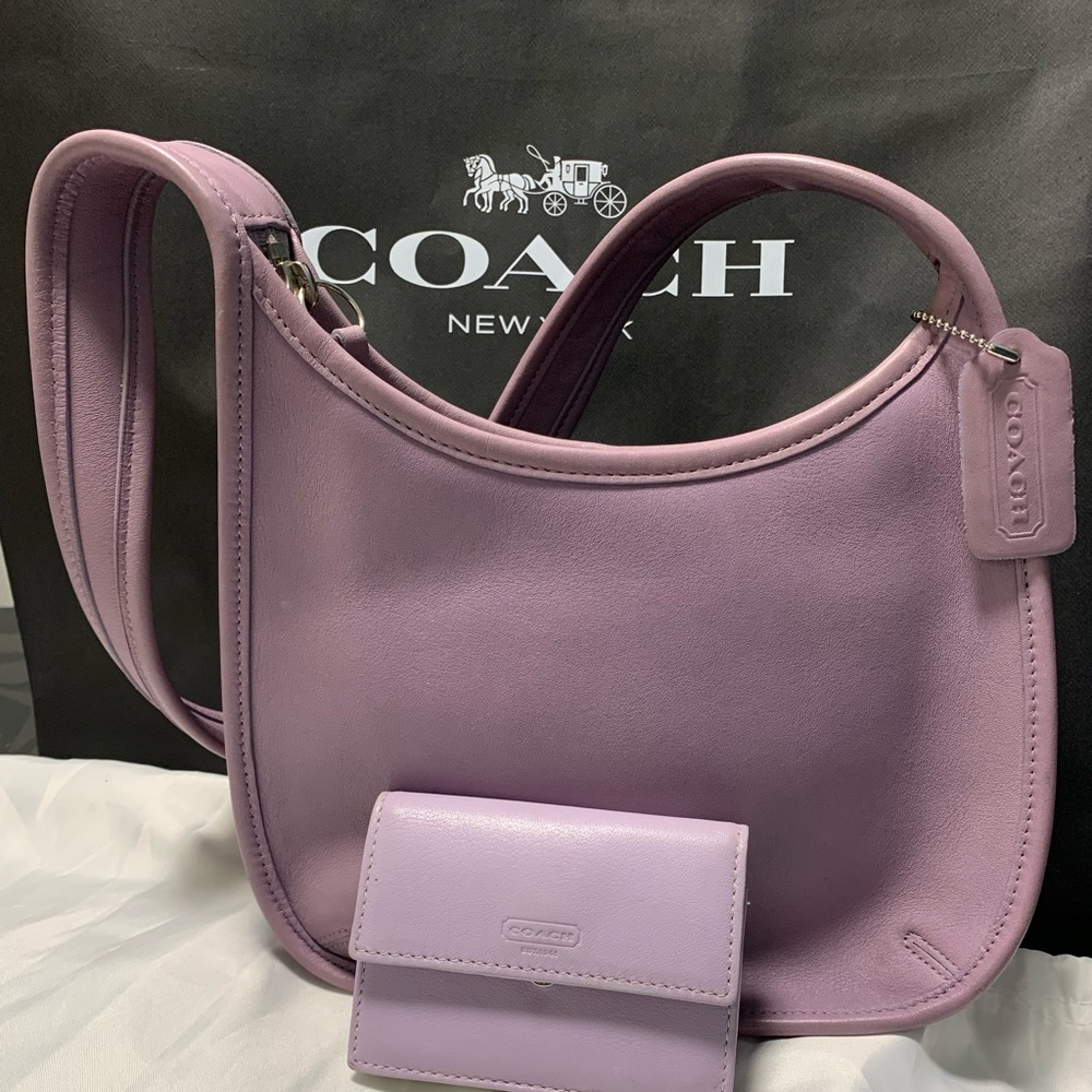 Vintage Coach lavender ergo